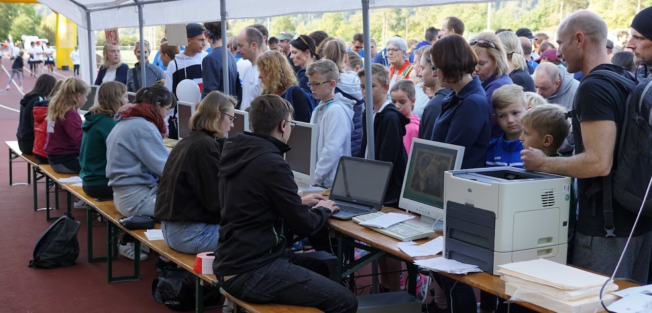 Bild vom 11. Benefizlauf im Jahr 2019. Dies ist das 30. Bild.